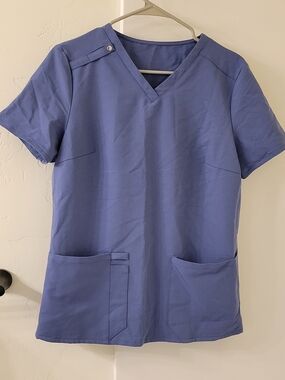 V-Neck Medical Scrub Top NwT Halara M In Blue
